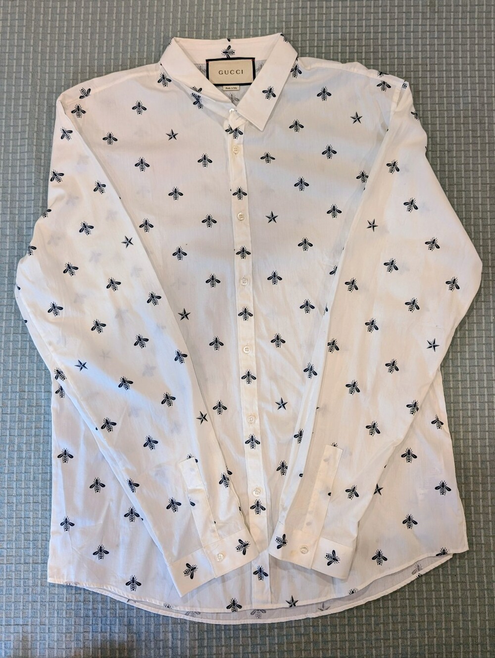 Gucci 2017 Bee Accent Shirt | Size: XXL | US17, IT43